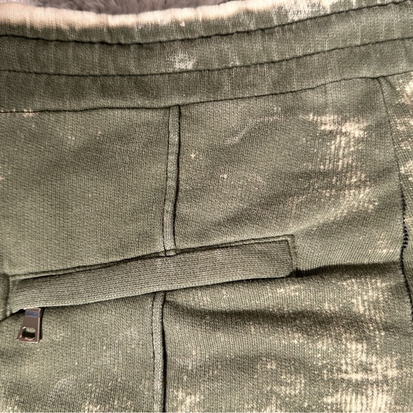 Cotton Citizen Olive Tie-Dye Joggers - Picture 5 of 7